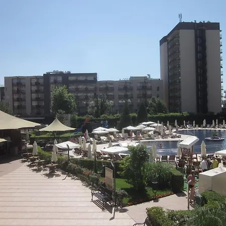 Апартамент Barcelo Royal Beach Private Apartament Слънчев бряг